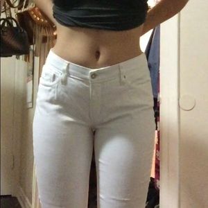 White Levi jeans